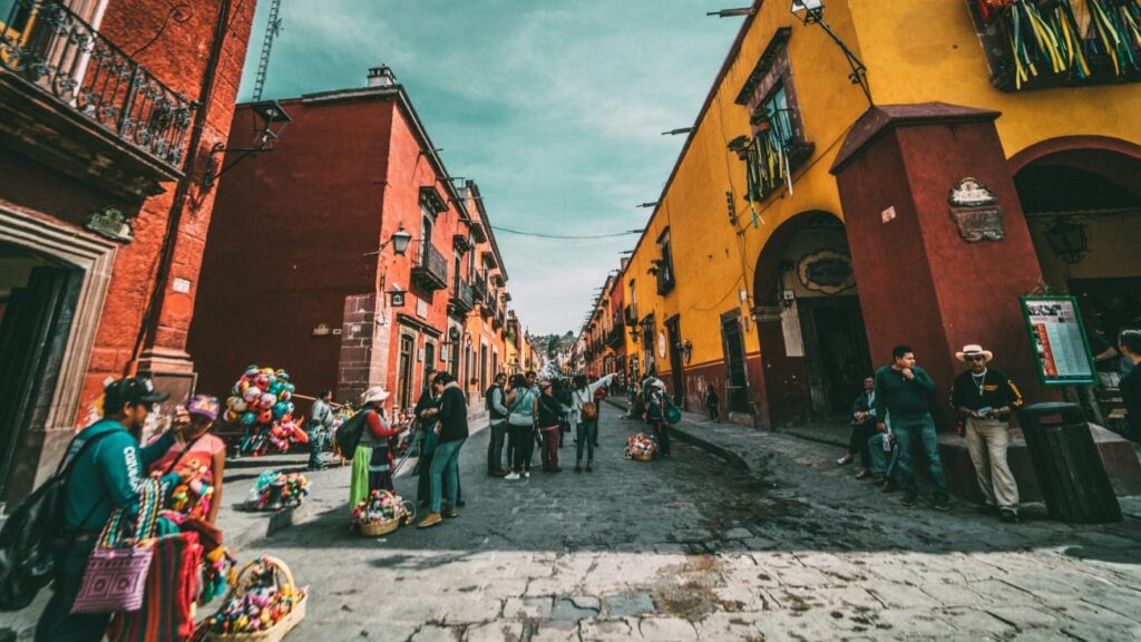 10 Things to Do in Mexico City in April - Hellotickets